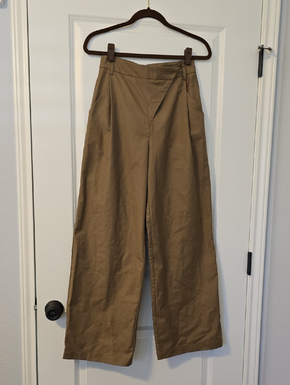 Commense Wide Leg Pants in Khaki Brown